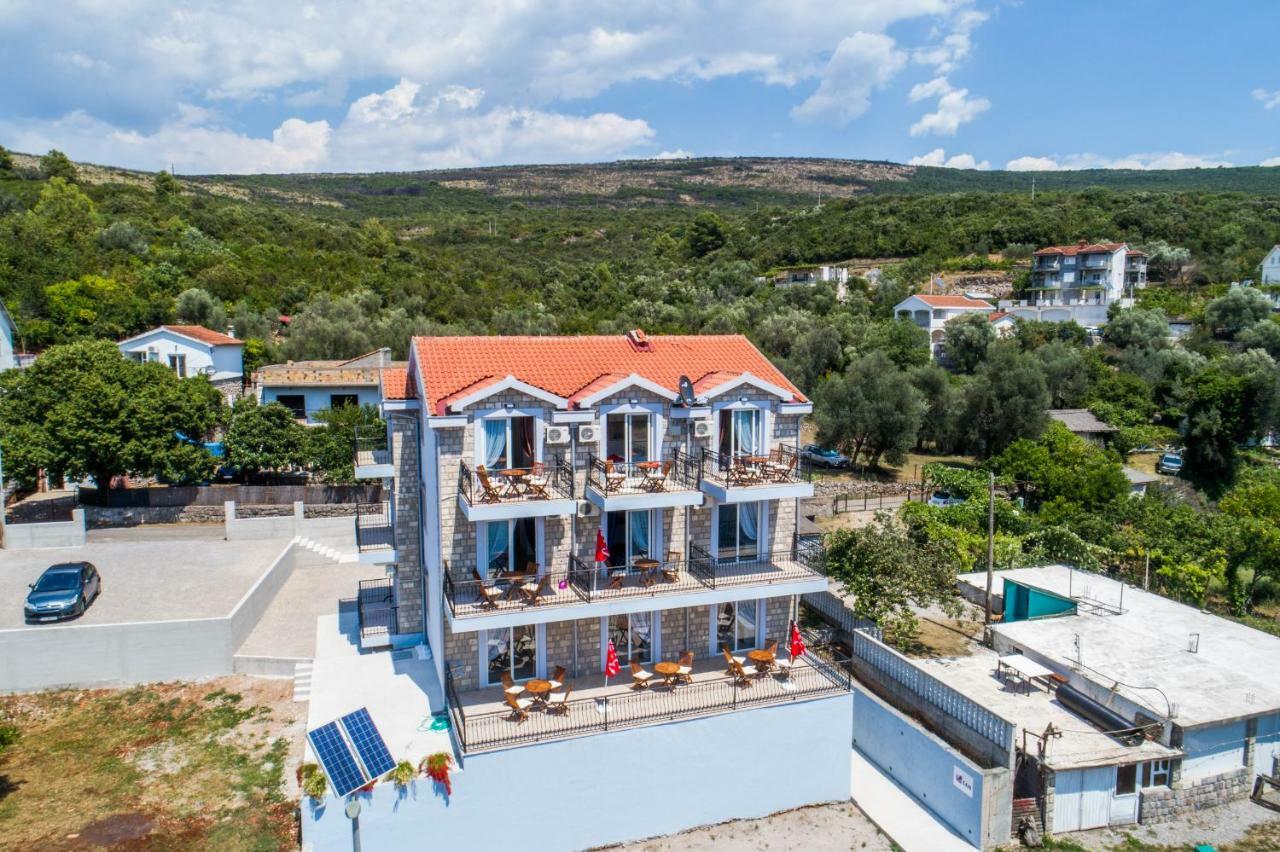 Villa San Apartments Tivat Exterior foto